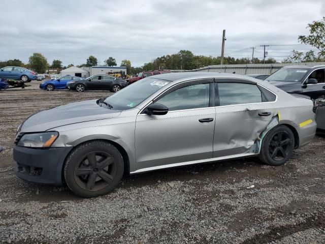 2012 VOLKSWAGEN PASSAT SE, 