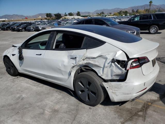 5YJ3E1EA3MF873576 - 2021 TESLA MODEL 3 WHITE photo 2