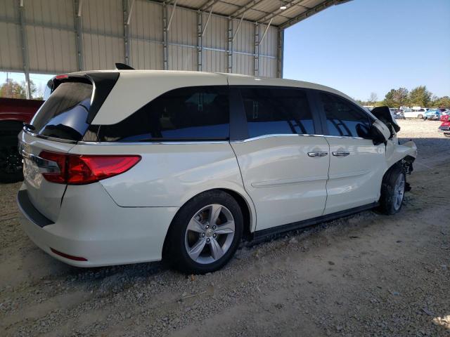 5FNRL6H70JB096301 - 2018 HONDA ODYSSEY EXL Белый фото 3