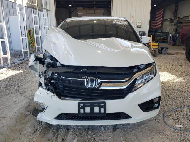 5FNRL6H70JB096301 - 2018 HONDA ODYSSEY EXL Белый фото 5