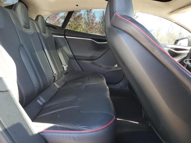 5YJSA1CN6DFP24656 - 2013 TESLA MODEL S Червоний фото 11