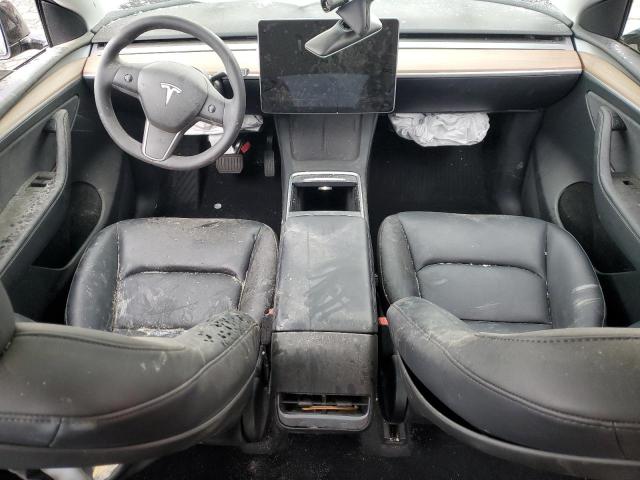 7SAYGDEE5SF264882 - 2025 TESLA MODEL Y BLACK photo 8