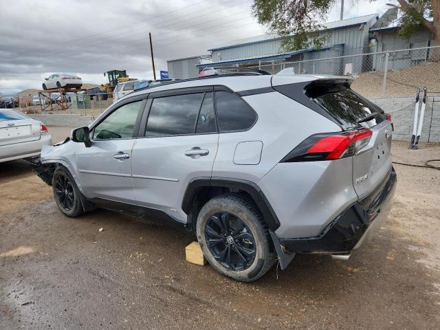 JTM16RFVXPJ025647 - 2023 TOYOTA RAV4 SE 银色 照片 2