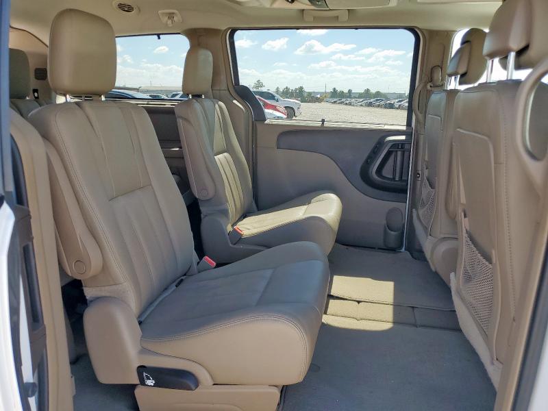 2C4RC1CG2GR111291 - 2016 CHRYSLER TOWN & COU TOURING L WHITE photo 11