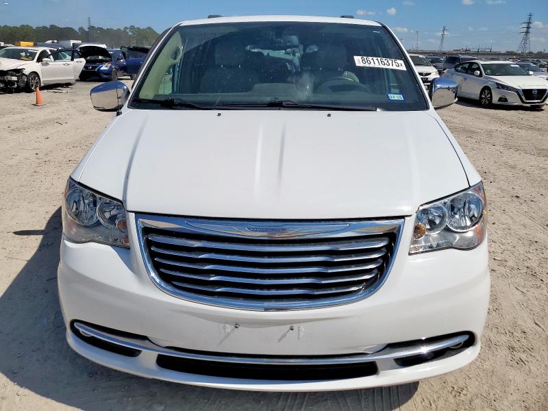 2C4RC1CG2GR111291 - 2016 CHRYSLER TOWN & COU TOURING L WHITE photo 5