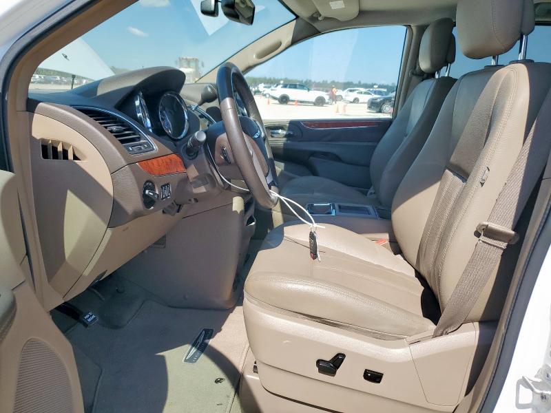 2C4RC1CG2GR111291 - 2016 CHRYSLER TOWN & COU TOURING L WHITE photo 7