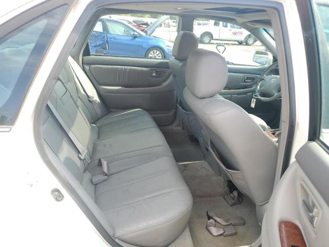 4T1BF28B62U243005 - 2002 TOYOTA AVALON XL WHITE photo 10