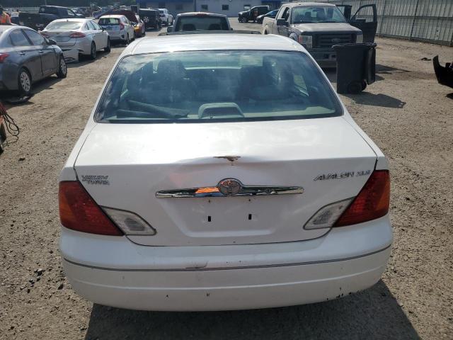 4T1BF28B62U243005 - 2002 TOYOTA AVALON XL WHITE photo 6