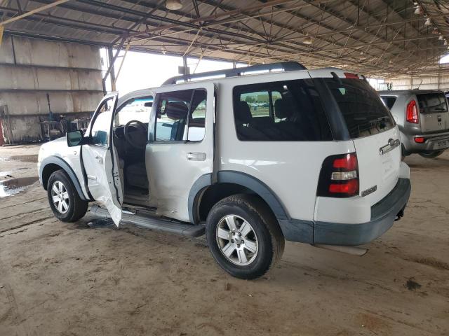 1FMEU73817UA67922 - 2007 FORD EXPLORER XLT WHITE photo 2