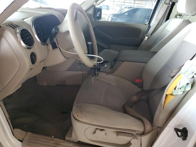 1FMEU73817UA67922 - 2007 FORD EXPLORER XLT WHITE photo 7