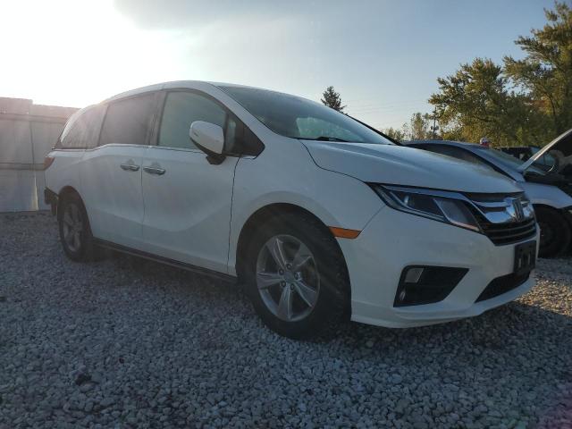 5FNRL6H57JB044727 - 2018 HONDA ODYSSEY EX WHITE photo 4