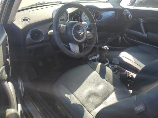 WMWRC33425TC57990 - 2005 MINI COOPER SILVER photo 8