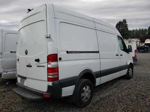 WD3PE7DC6F5958496 - 2015 MERCEDES-BENZ SPRINTER 2500 WHITE photo 3