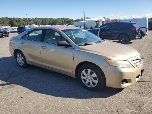 4T1BF3EK5BU189982 - 2011 TOYOTA CAMRY BASE Gold Foto 4