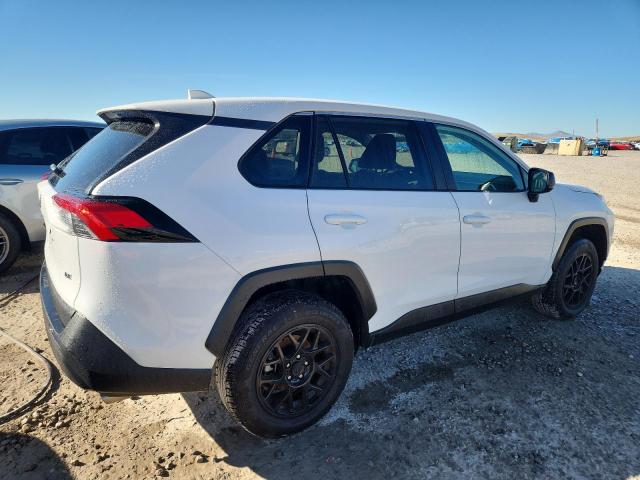 2T3H1RFV9PW253573 - 2023 TOYOTA RAV4 LE WHITE photo 3