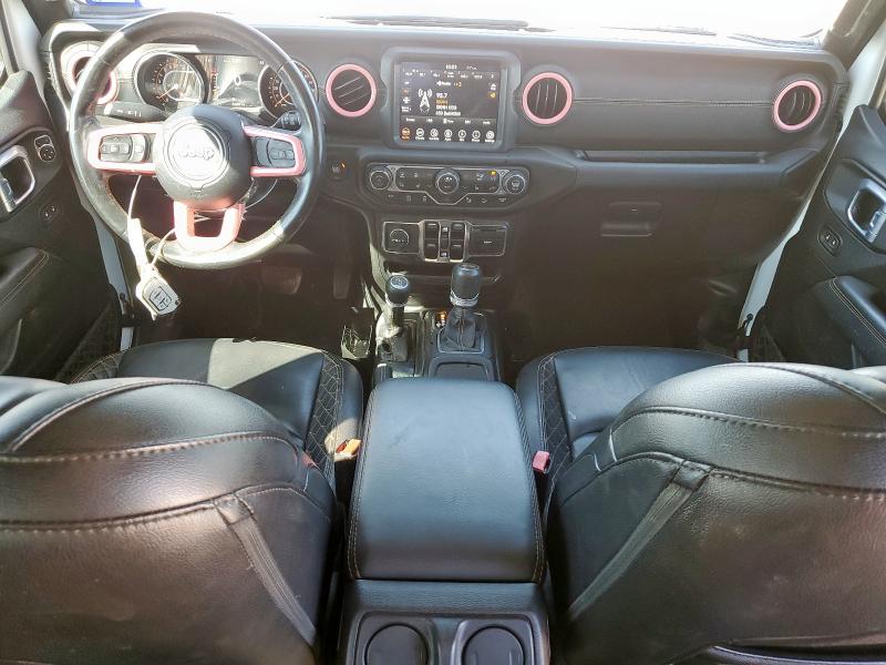 1C4HJXEG3MW619578 - 2021 JEEP WRANGLER U SAHARA WHITE photo 8