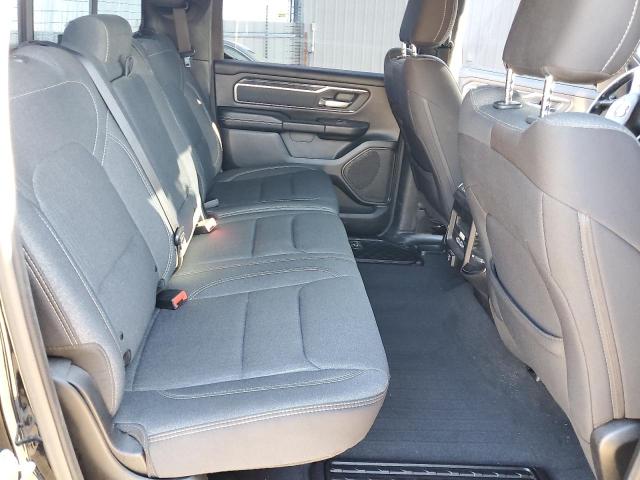 1C6SRFFTXKN751915 - 2019 RAM 1500 BIG HORN/LONE STAR BLACK photo 10