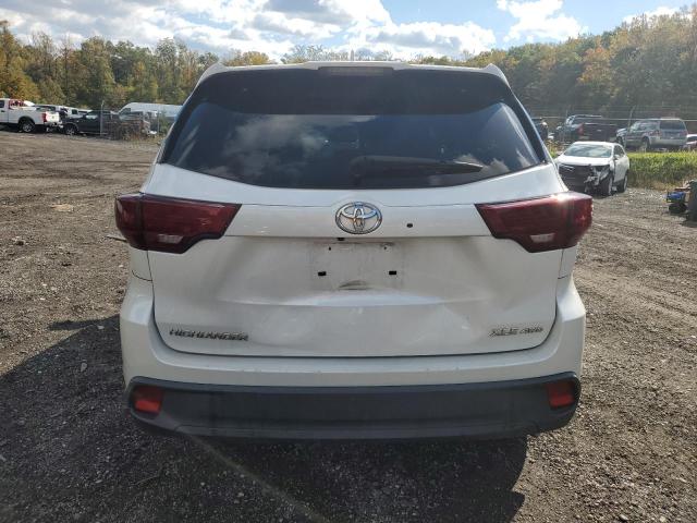 5TDJZRFH2KS705037 - 2019 TOYOTA HIGHLANDER SE თეთრი ფოტო 6
