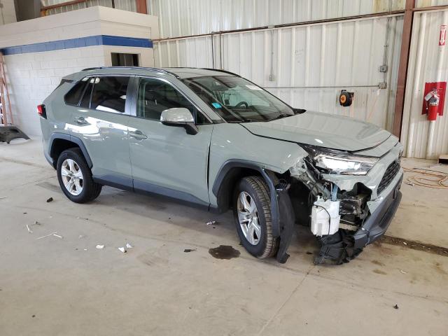 2T3W1RFV5MW113314 - 2021 TOYOTA RAV4 XLE 灰色 照片 4