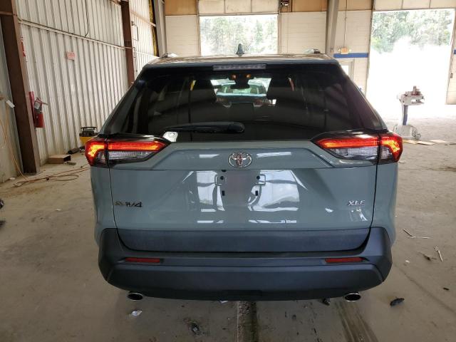 2T3W1RFV5MW113314 - 2021 TOYOTA RAV4 XLE 灰色 照片 6