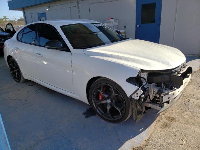 ZARFAMAN0K7604494 - 2019 ALFA ROMEO GIULIA Blanco foto 4