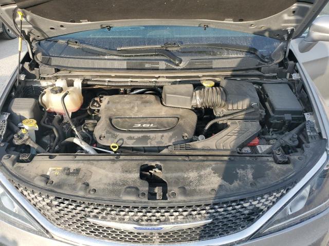 2C4RC1EG3KR526500 - 2019 CHRYSLER PACIFICA TOURING L PLUS GRAY photo 11