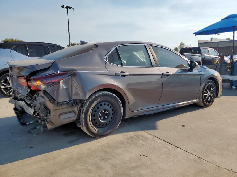 4T1T11AKXMU574583 - 2021 TOYOTA CAMRY SE 灰色 照片 3