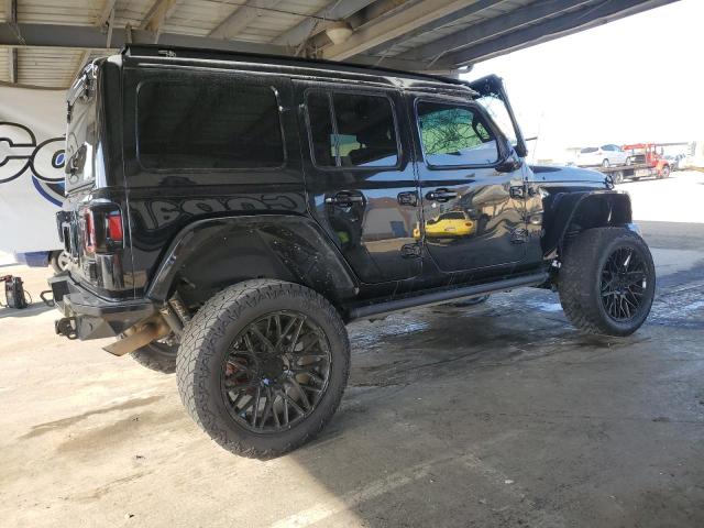 1C4HJXEG5MW526352 - 2021 JEEP WRANGLER U SAHARA BLACK photo 3