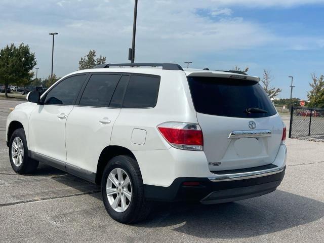 5TDZA3EH9CS026974 - 2012 TOYOTA HIGHLANDER BASE Սպիտակ լուսանկար 3