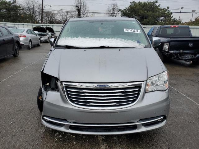 2C4RC1CG7GR215873 - 2016 CHRYSLER TOWN & COU TOURING L SILVER photo 5