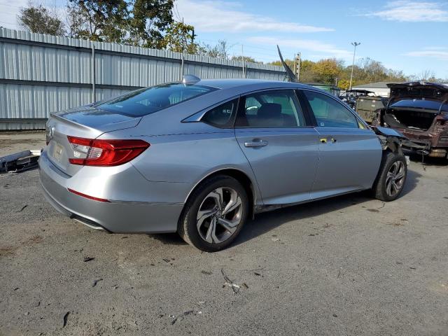 1HGCV1F49JA013471 - 2018 HONDA ACCORD EX SILVER photo 3