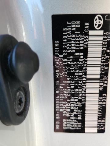 5YFHPMAEXMP195472 - 2021 TOYOTA COROLLA LE SILVER photo 13