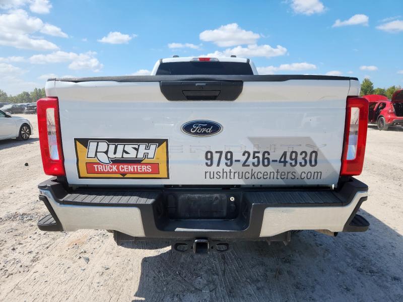 1FT7W2BA4PEC27722 - 2023 FORD F250 SUPER DUTY WHITE photo 6