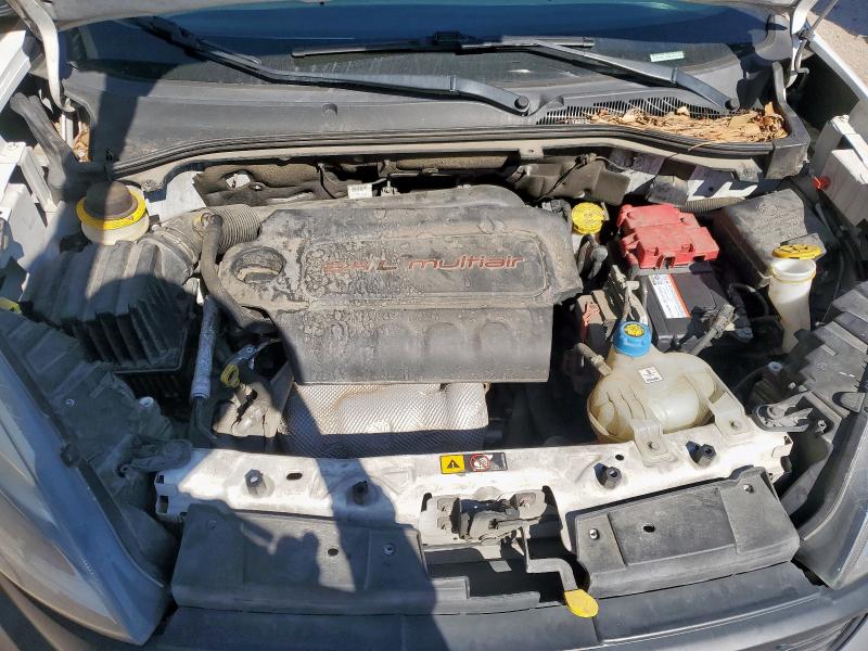 ZFBHRFABXK6N65984 - 2019 RAM PROMASTER CITY Blanc photo 12