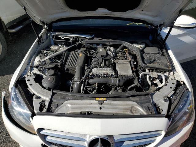 55SWF4KB2FU057081 - 2015 MERZ C 300 4MATIC WHITE photo 11