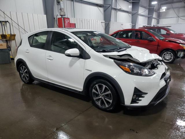 JTDKDTB38J1600590 - 2018 TOYOTA PRIUS C თეთრი ფოტო 4