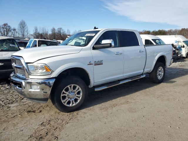 3C6UR5FL2JG155823 - 2018 RAM 2500 LARAMIE Ақ фото 1