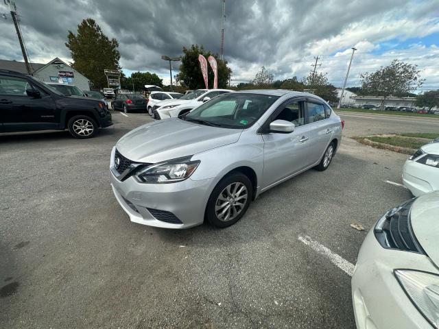 3N1AB7AP5JL660657 - 2018 NISSAN SENTRA S ვერცხლისფერი ფოტო 2