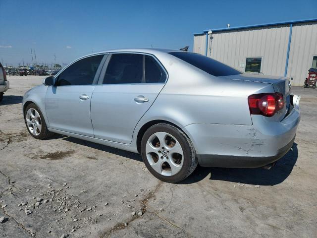 3VWRM71K68M046619 - 2008 VOLKSWAGEN JETTA SE SILVER photo 2