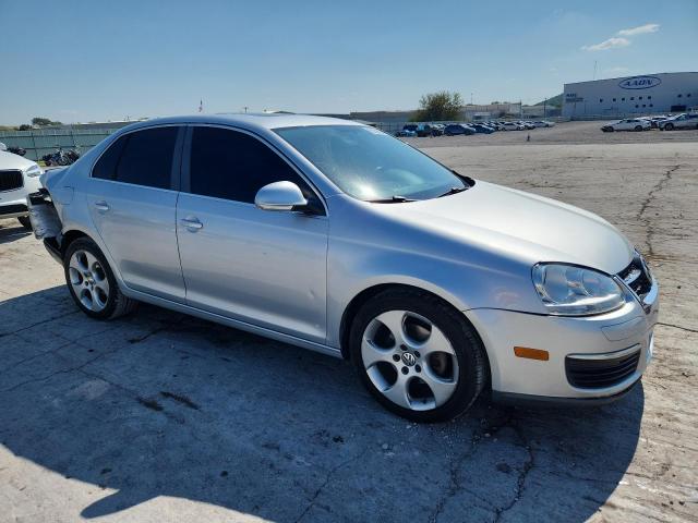 3VWRM71K68M046619 - 2008 VOLKSWAGEN JETTA SE SILVER photo 4