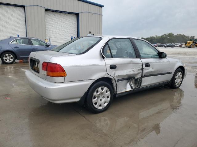 1HGEJ667XWL019982 - 1998 HONDA CIVIC LX 银色 照片 3