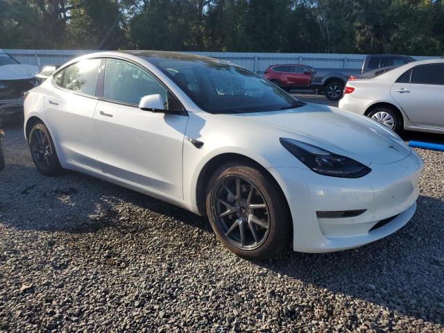 5YJ3E1EA5MF096141 - 2021 TESLA MODEL 3 თეთრი ფოტო 4