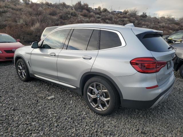 5UXTS1C00M9E55104 - 2021 BMW X3 XDRIVE30E SILVER photo 2