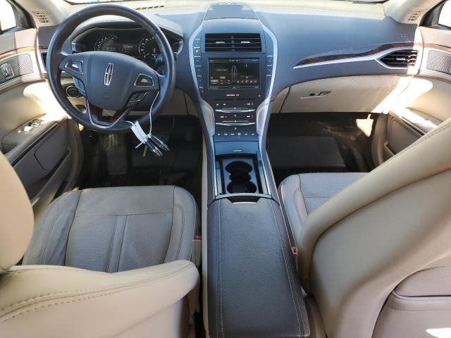 3LN6L2JK5GR620183 - 2016 LINCOLN MKZ WHITE photo 8