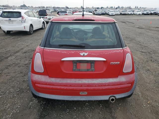 WMWRC33443TC40864 - 2003 MINI COOPER RED photo 6