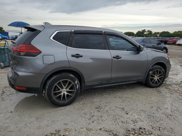 KNMAT2MT7JP561705 - 2018 NISSAN ROGUE S GRAY photo 3