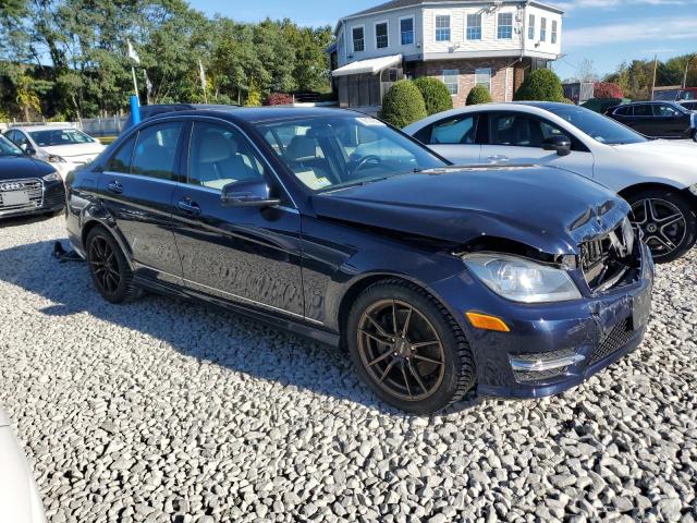WDDGF8AB4EG203800 - 2014 MERCEDES-BENZ C 300 4MATIC BLUE photo 4