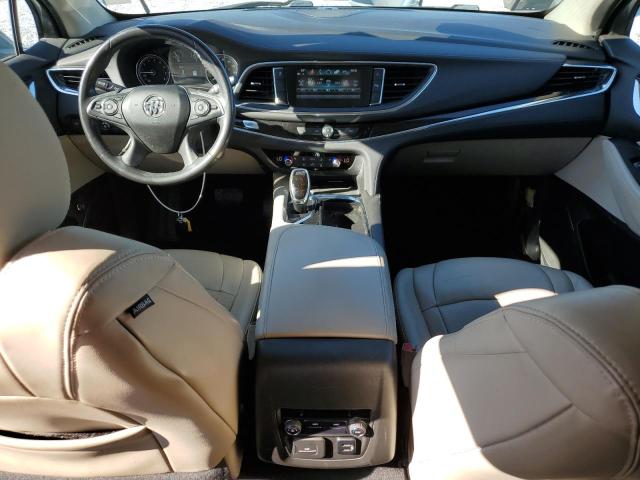 5GAERBKW1JJ197010 - 2018 BUICK ENCLAVE ESSENCE Boz foto 8