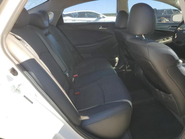 5NPEC4AC5CH368243 - 2012 HYUNDAI SONATA SE 白色 照片 10
