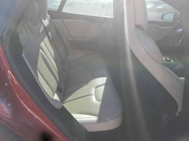5YJSA1E17HF185660 - 2017 TESLA MODEL S Червоний фото 10
